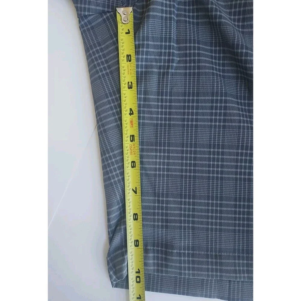 Mens Walter Hagen Gray Plaid Quick Dry Flat Front Golf Shorts Size 36x10